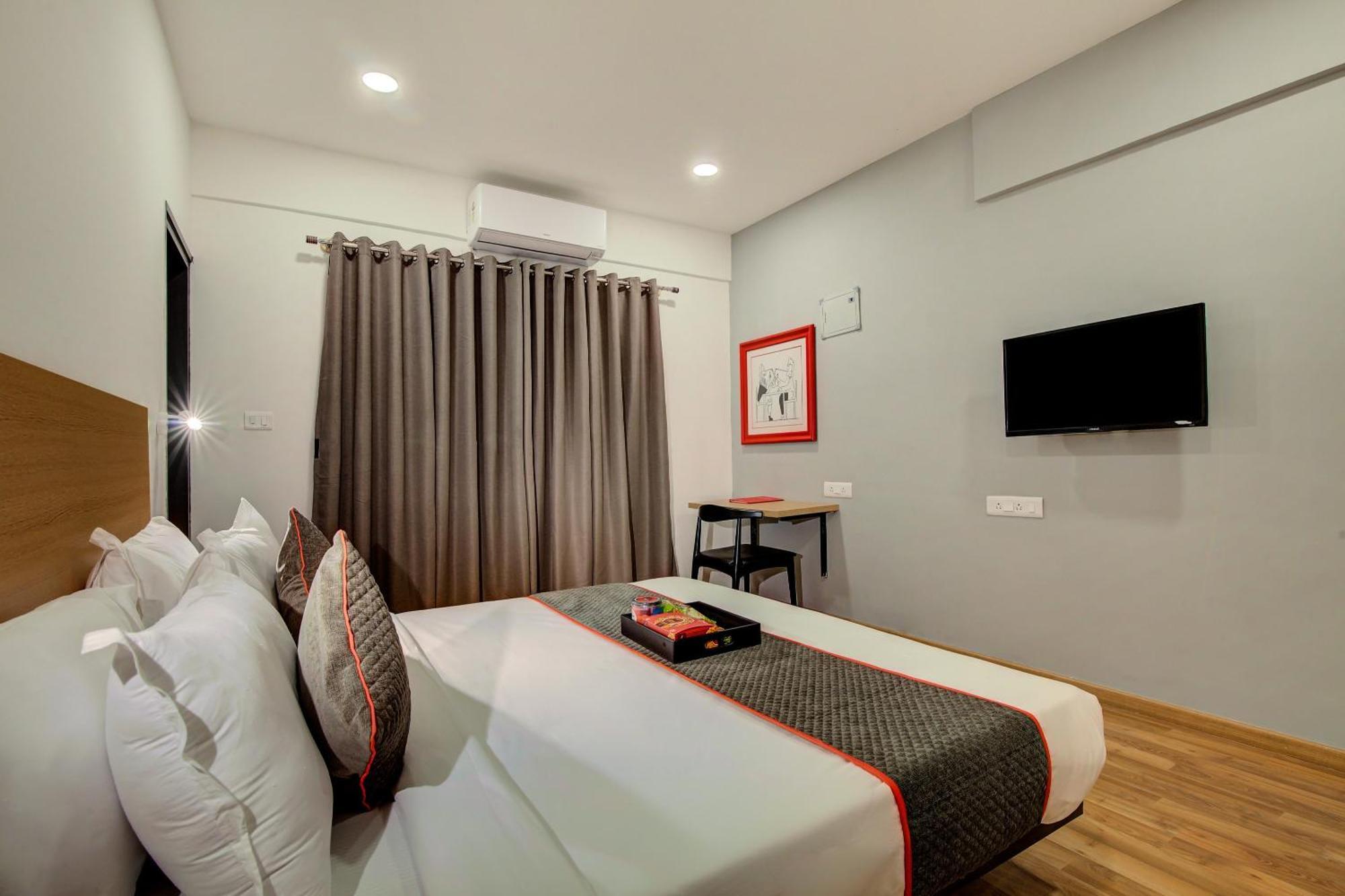 OYO Flagship 81424 Hotel Evergreen Faridabad Exterior foto